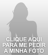 Monique1